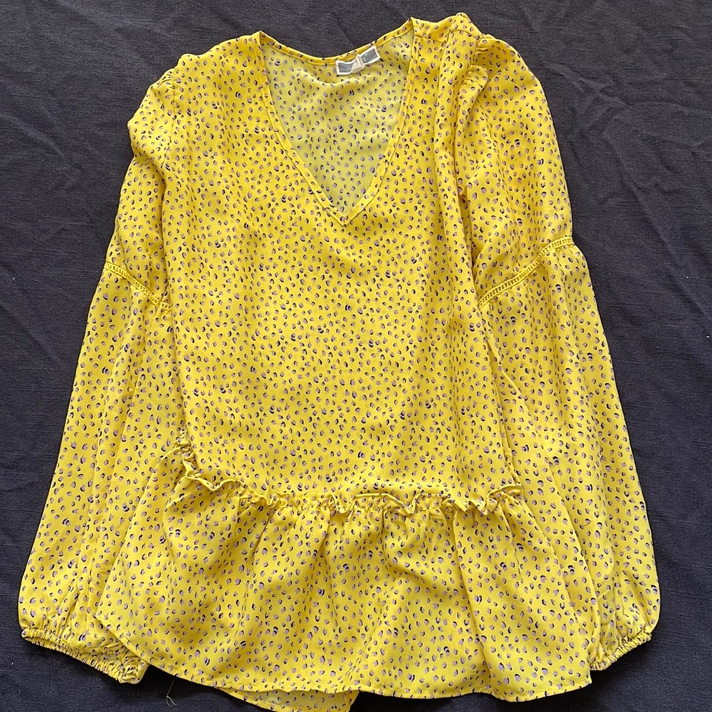 Yellow top